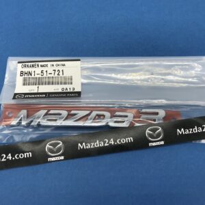 BHN151721 - 2014-2018 Mazda 3 sedan trunk lid badge (model name)