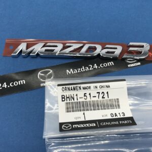 BHN151721 - 2014-2018 Mazda 3 sedan trunk lid badge (model name)