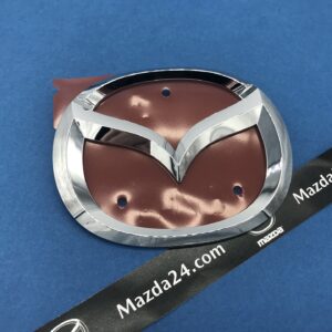 BHN951730 - Mazda 3 hatchback (2013-2018) trunk lid emblem (Mazda logo)