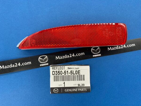 D350515L0E - Rear bumper reflector left Mazda 3, 6