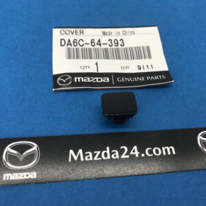 DA6C64393 – Mazda CX-3 shift-lock override cover