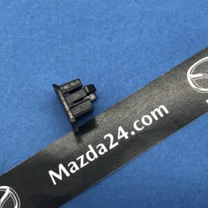 DH4F64393 – Genuine Mazda CX-3 (2019-2021) shift-lock override cover