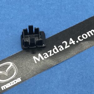 DH4F64393 – Genuine Mazda CX-3 (2019-2021) shift-lock override cover