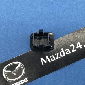 DH4F64393 – Genuine Mazda CX-3 (2019-2021) shift-lock override cover