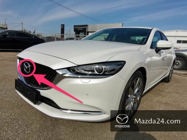 G46L51730 - Front grille badge front logo emblem Mazda 6 (2015-2021)