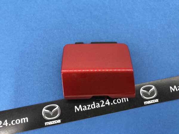 MAZDA 6 (2012-2017) right rear tow hook Soul red (41V)