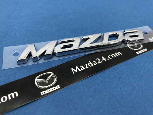 GHK151711 - Mazda 6 (2013-2017) trunk lid "MAZDA" nameplate emblem