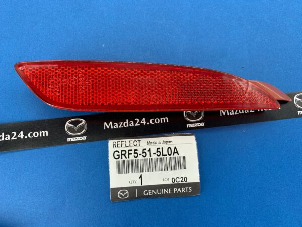 GRF5515L0A - Rear bumper reflector right for Mazda 3, 6