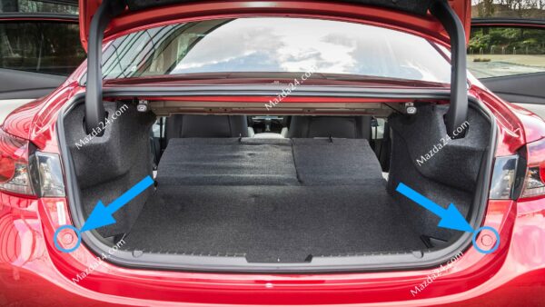 GS2A505A1B62 - Mazda 6 rear bumper bolts cover Soul Red (41V)