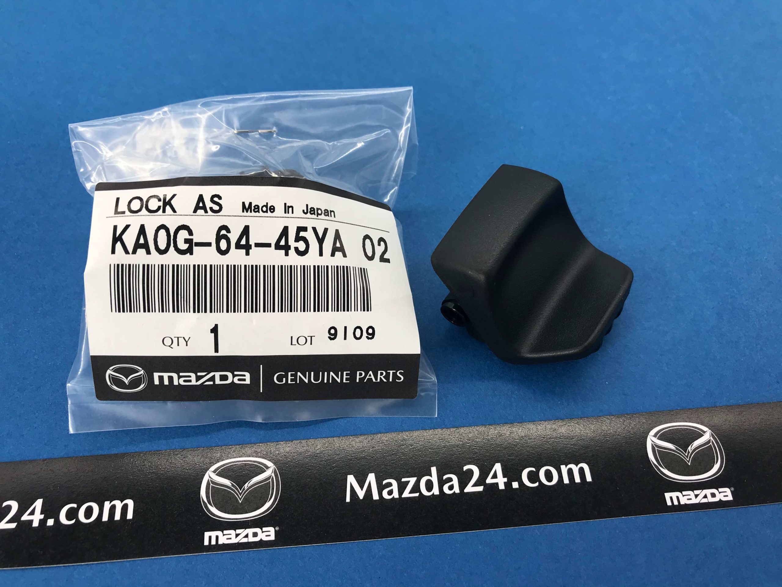 Mazda CX-5 2013-2016 OEM Center Console Lid Lock KA0G-64-45YA-02