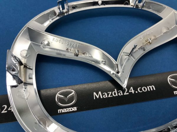 KD4551741 - Front grille badge front logo emblem Mazda CX-5, CX-9