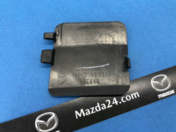KB8A50EK1BB – Mazda CX-5 KF rear bumper tow hook cover right