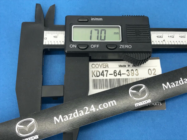 KD476439302 - Mazda CX-5 (2012-2015) console cover