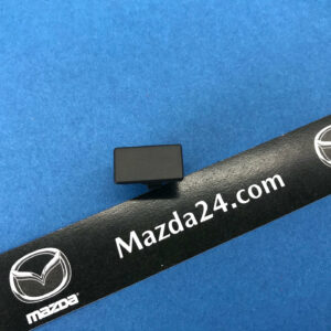 KD476439302 - Mazda CX-5 (2012-2015) console cover