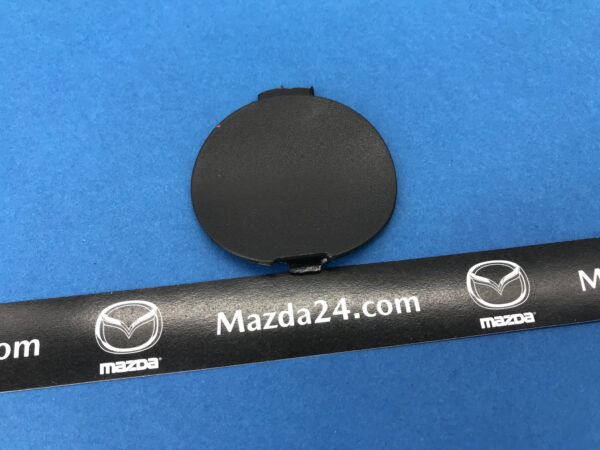 KD5350EK1A - Mazda CX-5 rear bumper tow hook cover right