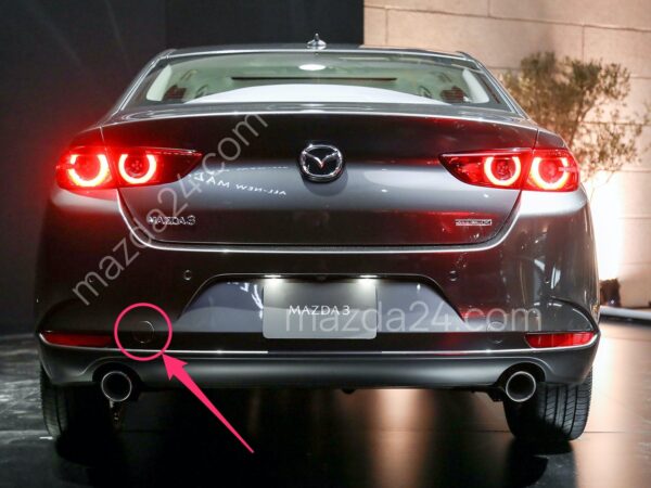 BCKA50EL1BB – Mazda 3 (2019-2023) sedan rear bumper tow hook cover left