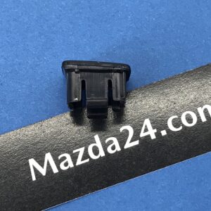 NA1L64393 – Mazda MX-5 ND gearbox console cover
