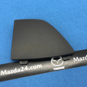 B63B50102, BANE50102 - Mazda 3 (2016-2018) front bumper cover left