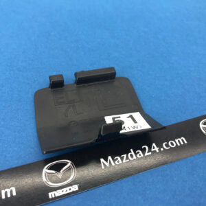 G4YL50EL151 - MAZDA 6 rear bumper tow hook cover left (black, 41W)